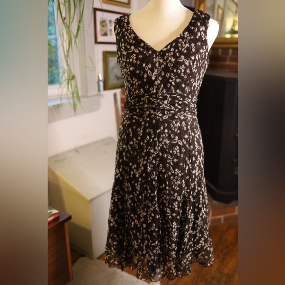 Jones New York Dark Brown and White Patterned Midi Dress